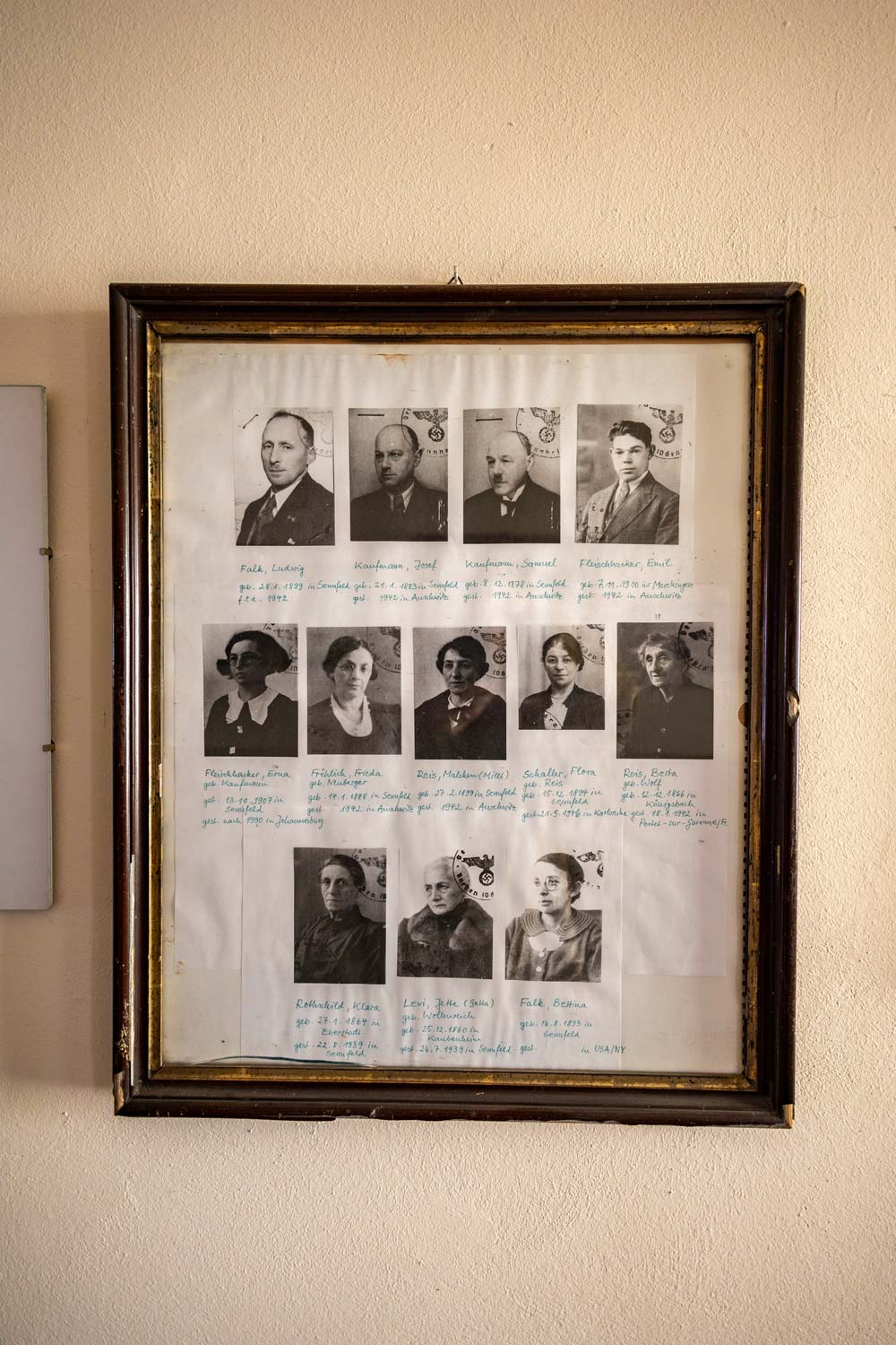 Bilder im Treppenhaus