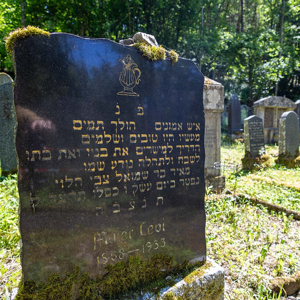 Grabstein auf dem Jüdischen Friedhof Sennfeld